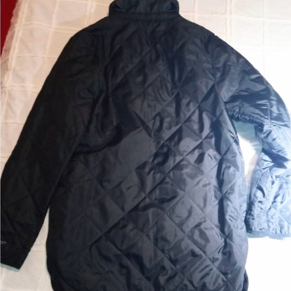 Youth Nike Black Quilted Jacket with White Logo - Picture 5 of 13